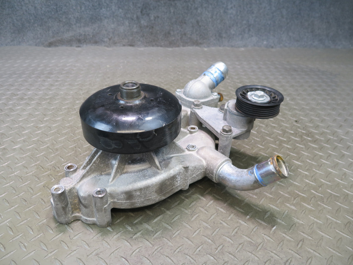2003-2007 Hummer H2 6.0L Enigne Coolant Water Pump