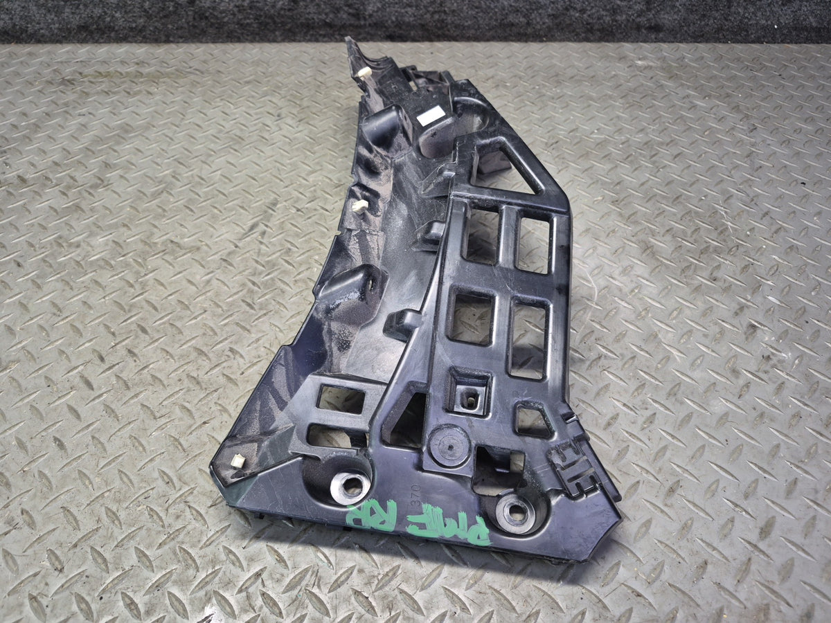 2015-2018 Porsche Macan Rear Right Center Left Bumper Mount Bracket Support Set