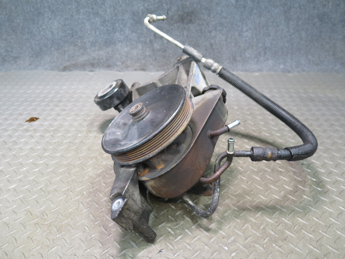 2003-2007 Hummer H2 Power Steering Pump W/ Pulley