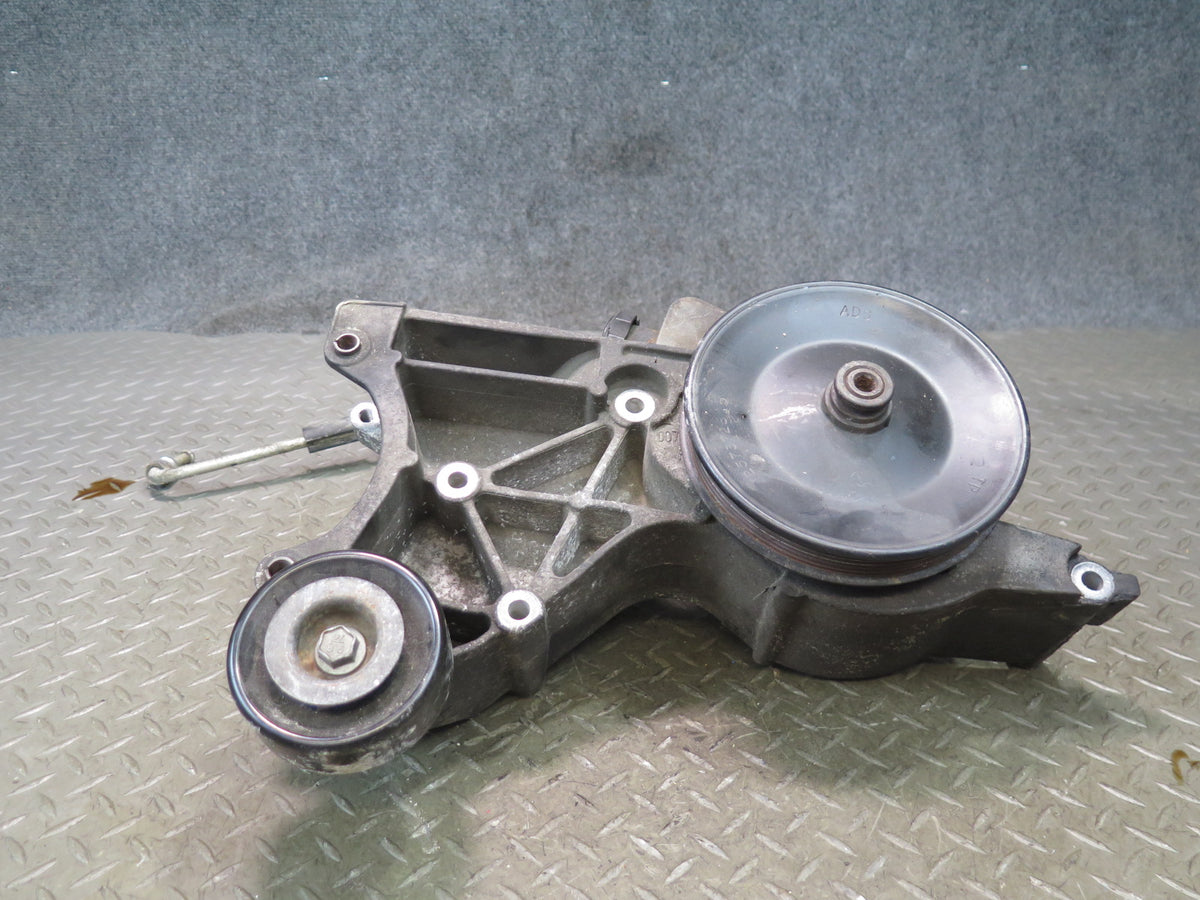 2003-2007 Hummer H2 Power Steering Pump W/ Pulley