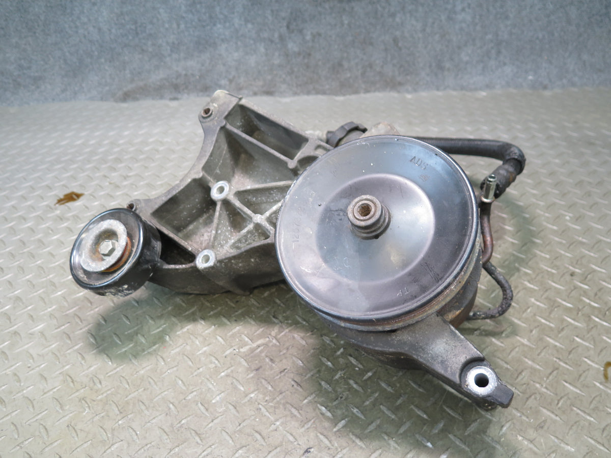 2003-2007 Hummer H2 Power Steering Pump W/ Pulley