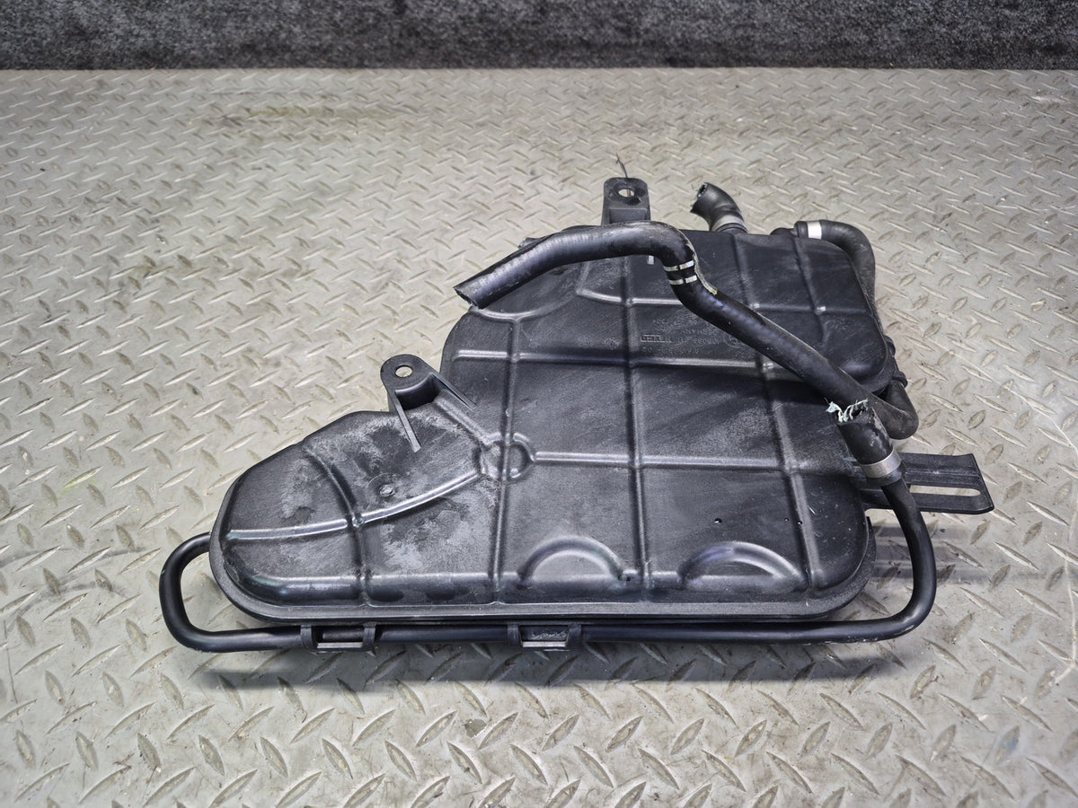 2012-2016 BMW F10 M5 Engine Coolant Expansion Overflow Reservor Tank 8610819