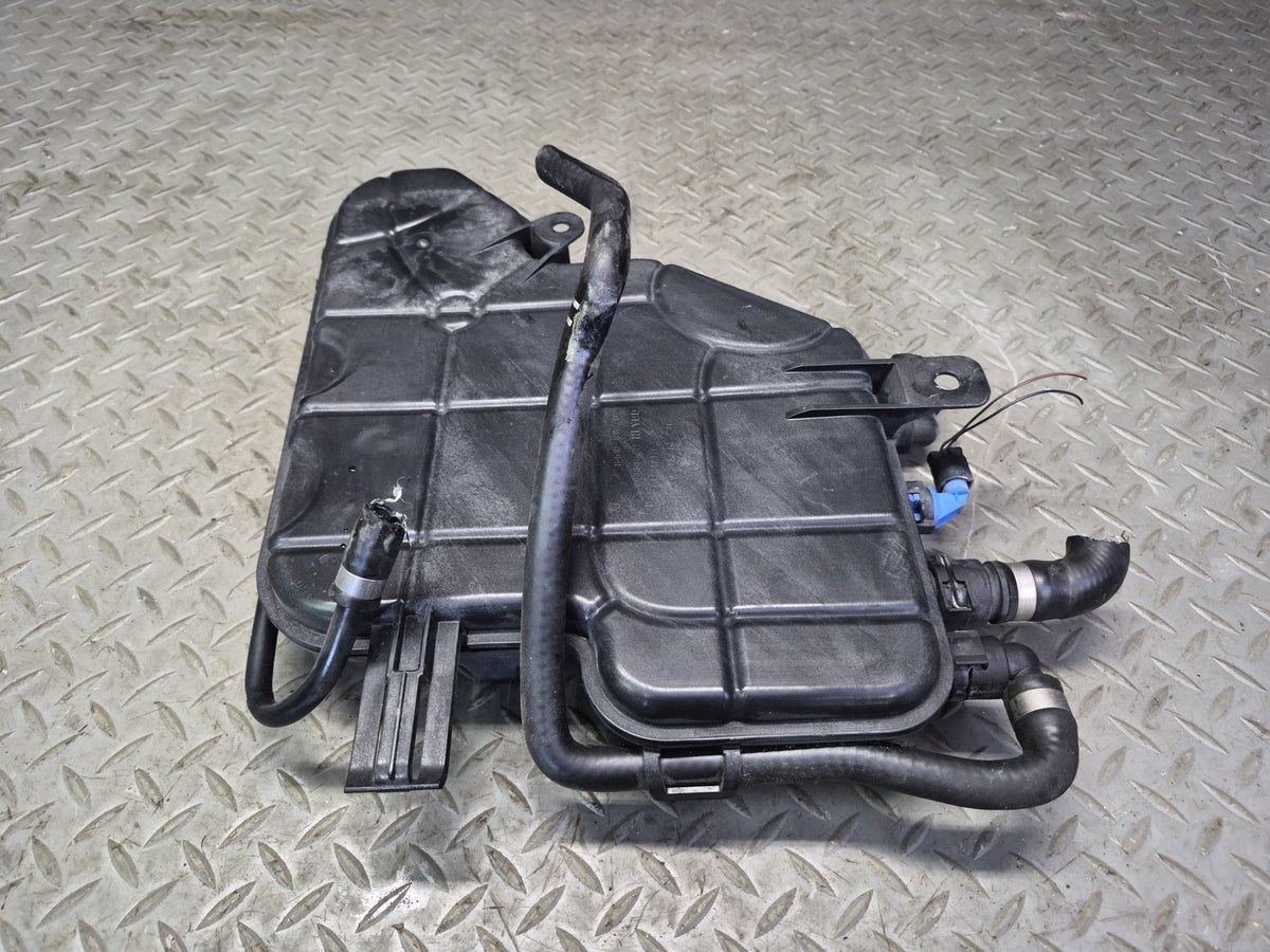 2012-2016 BMW F10 M5 Engine Coolant Expansion Overflow Reservor Tank 8610819