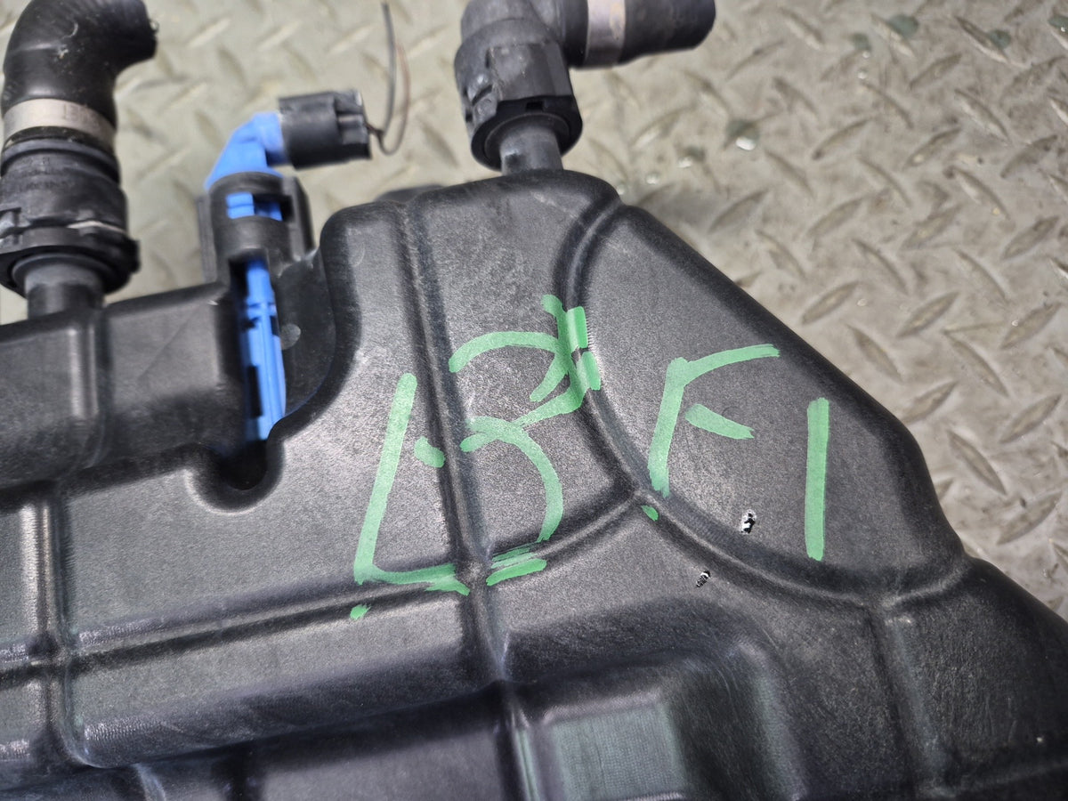 2012-2016 BMW F10 M5 Engine Coolant Expansion Overflow Reservor Tank 8610819