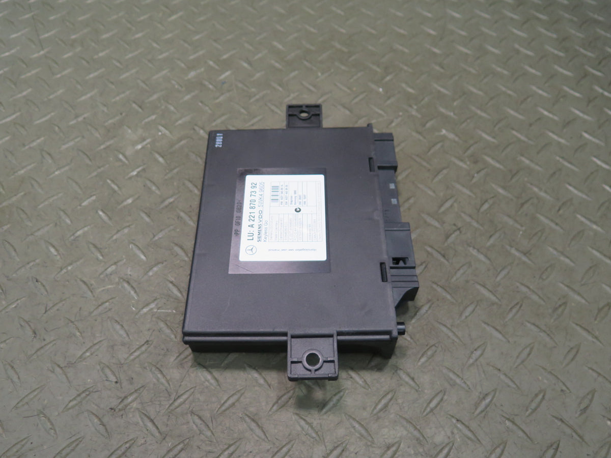 07-13 Mercedes W221 S-class Keyless Entry GO Control Module 2218707392 OEM