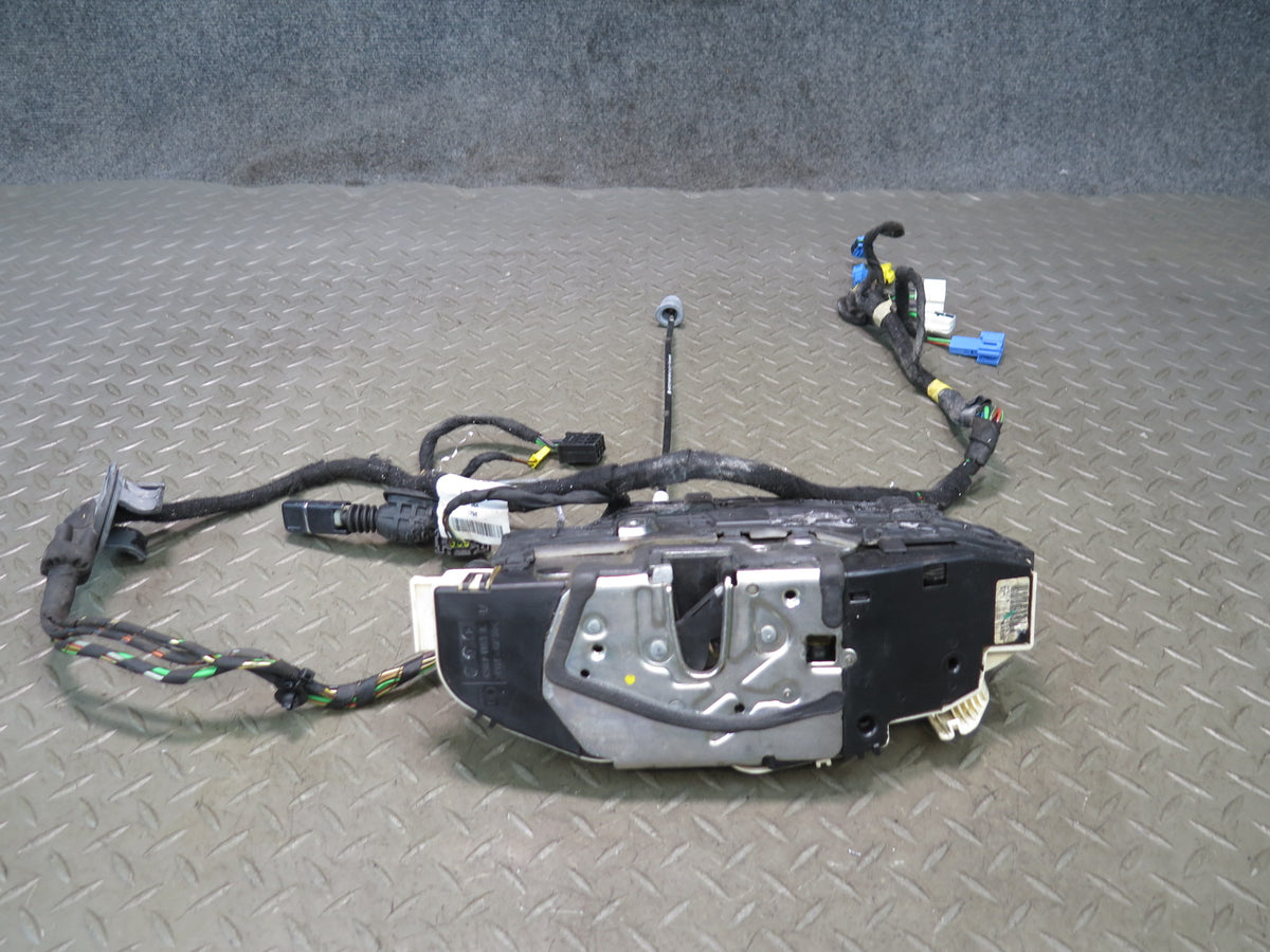 07-13 Mercedes W221 S-class Front Left Door Lock Latch Actuator 2217201335 OEM