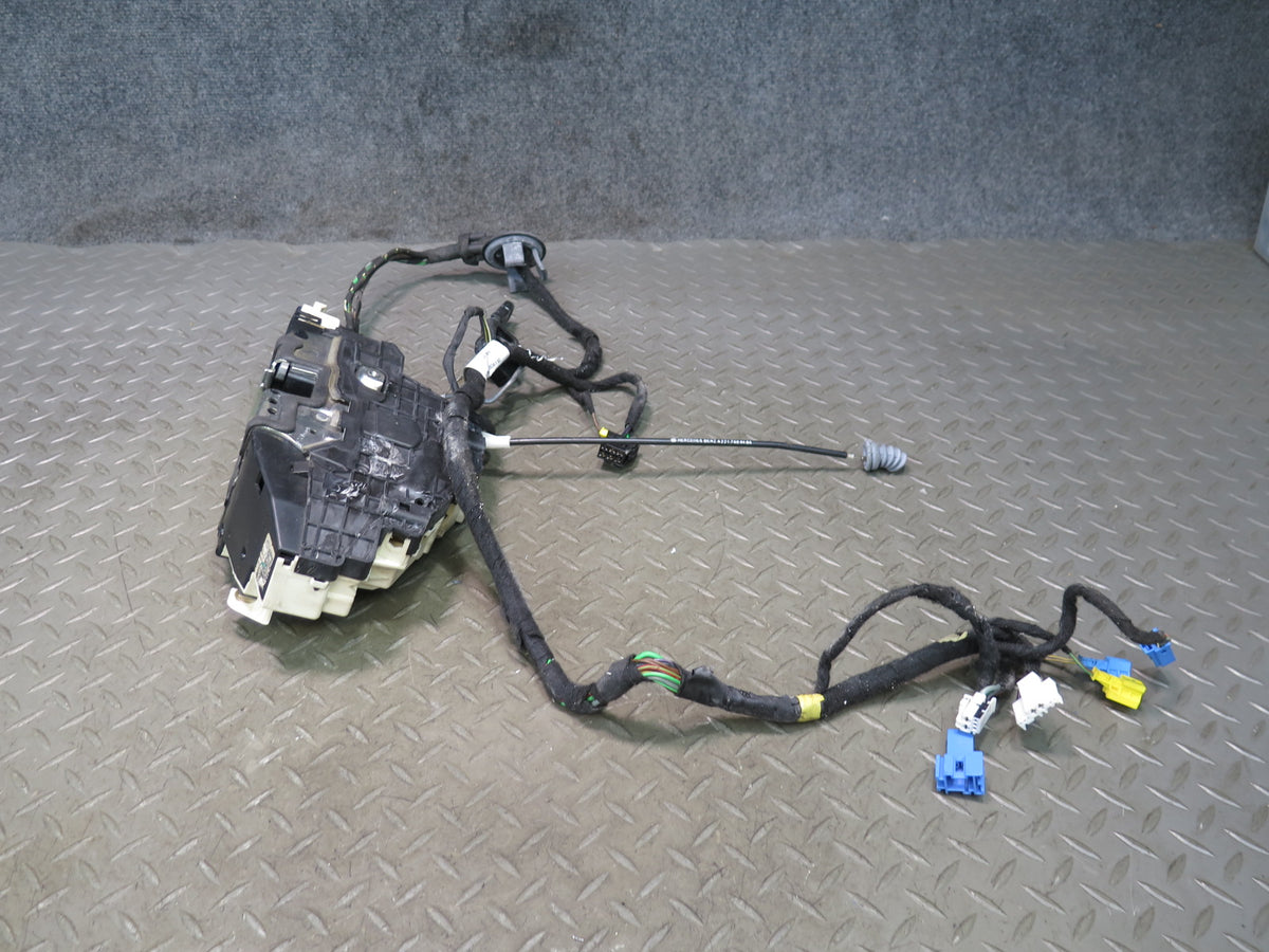 07-13 Mercedes W221 S-class Front Left Door Lock Latch Actuator 2217201335 OEM