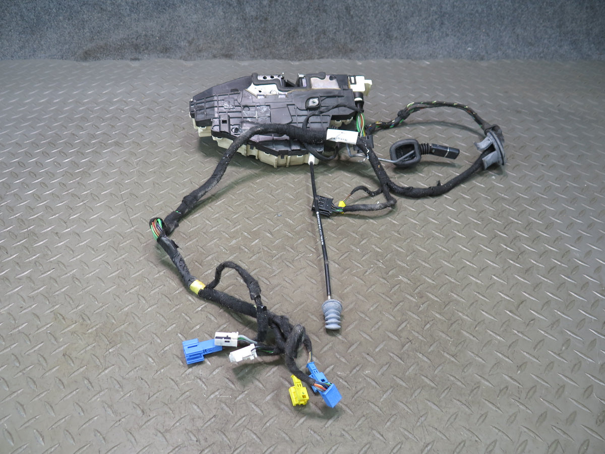 07-13 Mercedes W221 S-class Front Left Door Lock Latch Actuator 2217201335 OEM