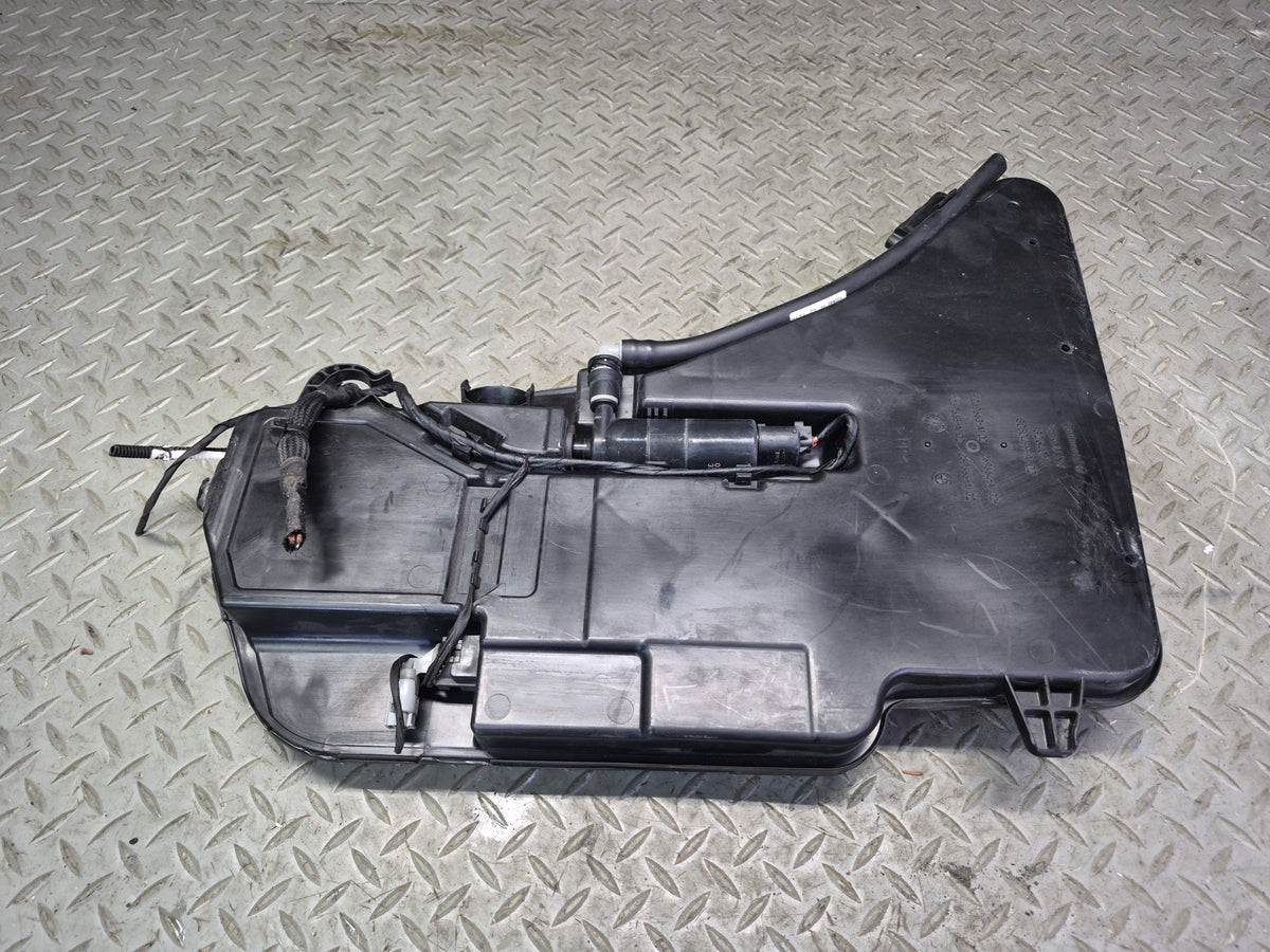2012-2016 BMW F10 M5 Windshield Washer Fluid Reservoir Tank w Pump & Filler Neck