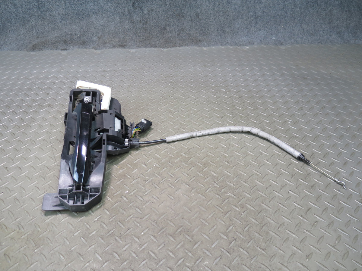 07-13 Mercedes W221 S-class Front Left Door Exterior Handle w Keyless Entry OEM
