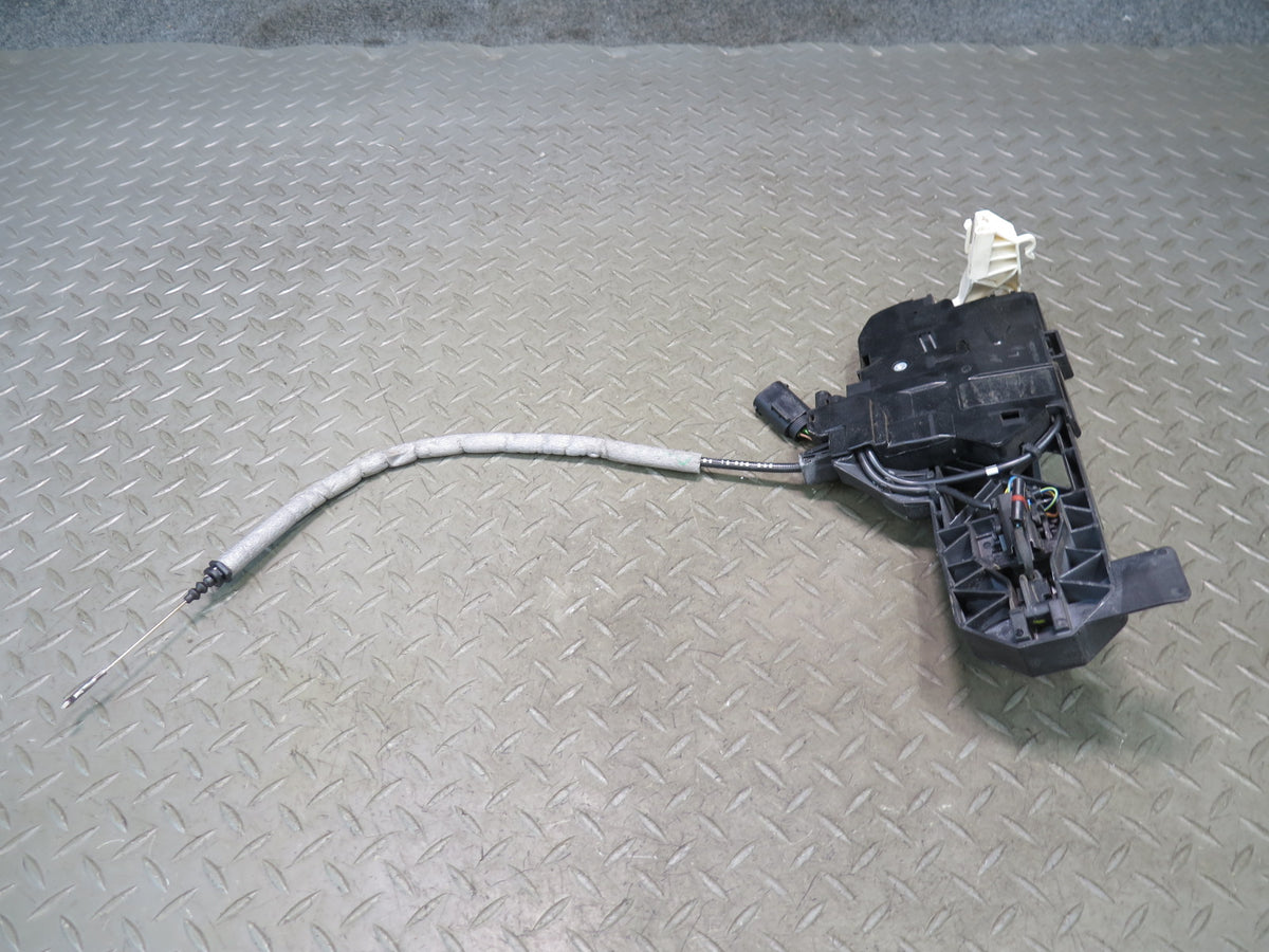 07-13 Mercedes W221 S-class Front Left Door Exterior Handle w Keyless Entry OEM