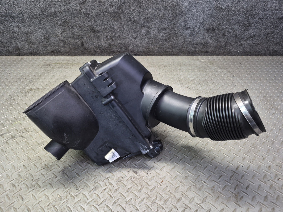 2012-2016 BMW F10 M5 S63T Right Air Intake Cleaner Filter Box MAF Sensor Damaged
