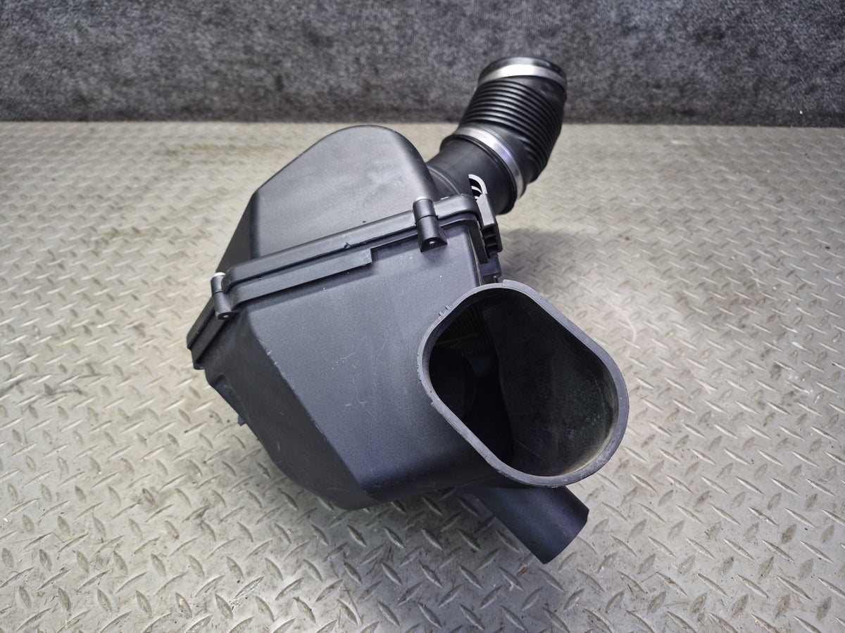 2012-2016 BMW F10 M5 S63T Right Air Intake Cleaner Filter Box MAF Sensor Damaged