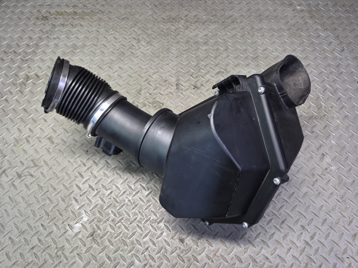 2012-2016 BMW F10 M5 S63T Right Air Intake Cleaner Filter Box MAF Sensor Damaged