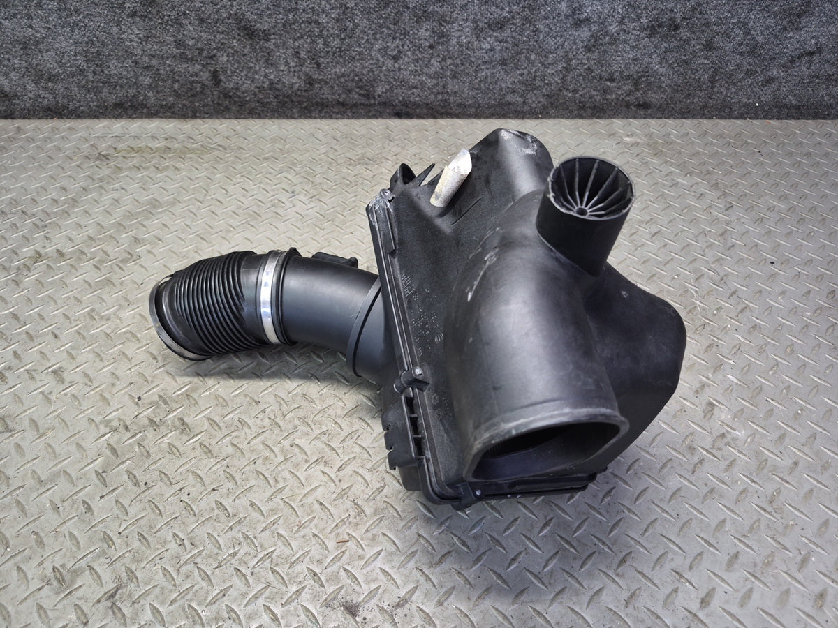 2012-2016 BMW F10 M5 S63T Right Air Intake Cleaner Filter Box MAF Sensor Damaged