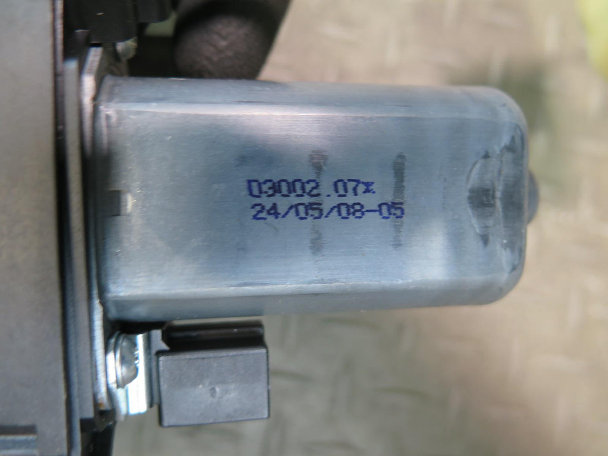 07-13 Mercedes W221 S-class Rear Trunk Lid Lock Latch Actuator 2217500085 OEM