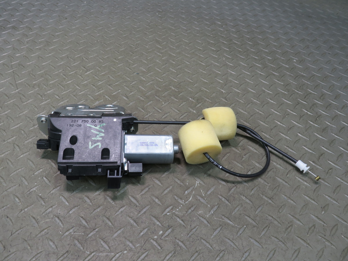 07-13 Mercedes W221 S-class Rear Trunk Lid Lock Latch Actuator 2217500085 OEM