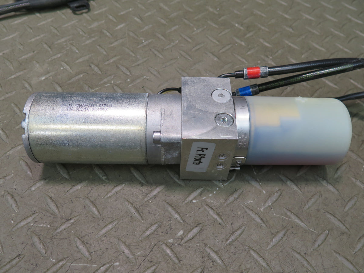 07-13 Mercedes W221 Rear Trunk Lid Hydraulic Pump Motor w Case & Cylinder OEM