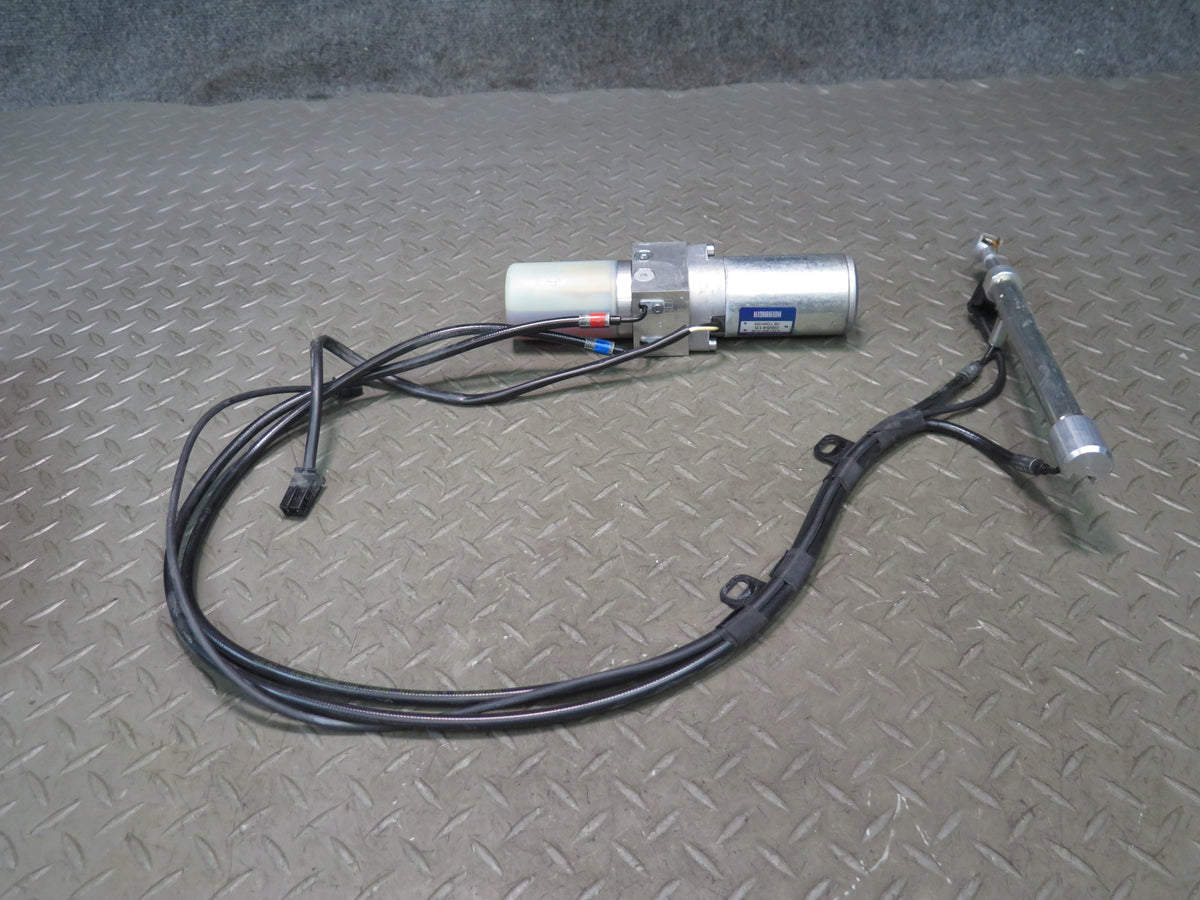 07-13 Mercedes W221 Rear Trunk Lid Hydraulic Pump Motor w Case & Cylinder OEM