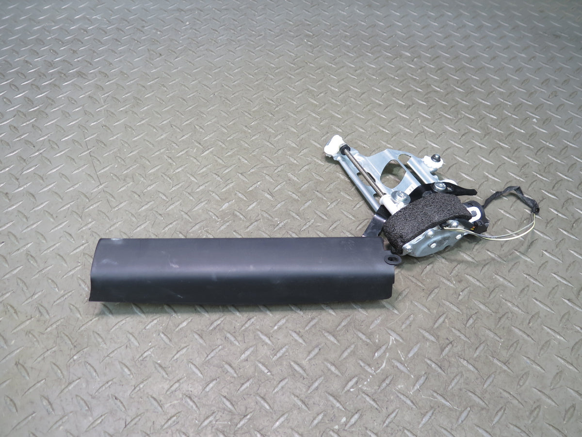 2010-2016 Porsche Panamera 970 Rear Right Door Window Sunshade Motor Assembly