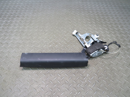 2010-2016 Porsche Panamera 970 Rear Right Door Window Sunshade Motor Assembly