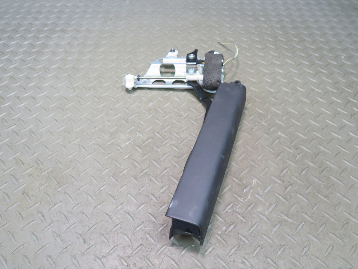 2010-2016 Porsche Panamera 970 Rear Right Door Window Sunshade Motor Assembly