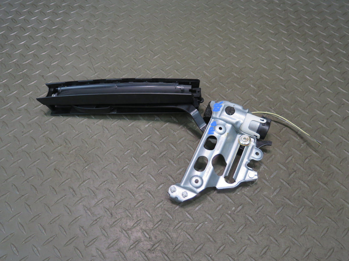 2010-2016 Porsche Panamera 970 Rear Right Door Window Sunshade Motor Assembly