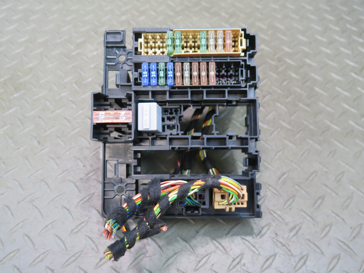 2010-2016 Porsche Panamera 970 Under Dash Cabin Fuse Relay Box Module