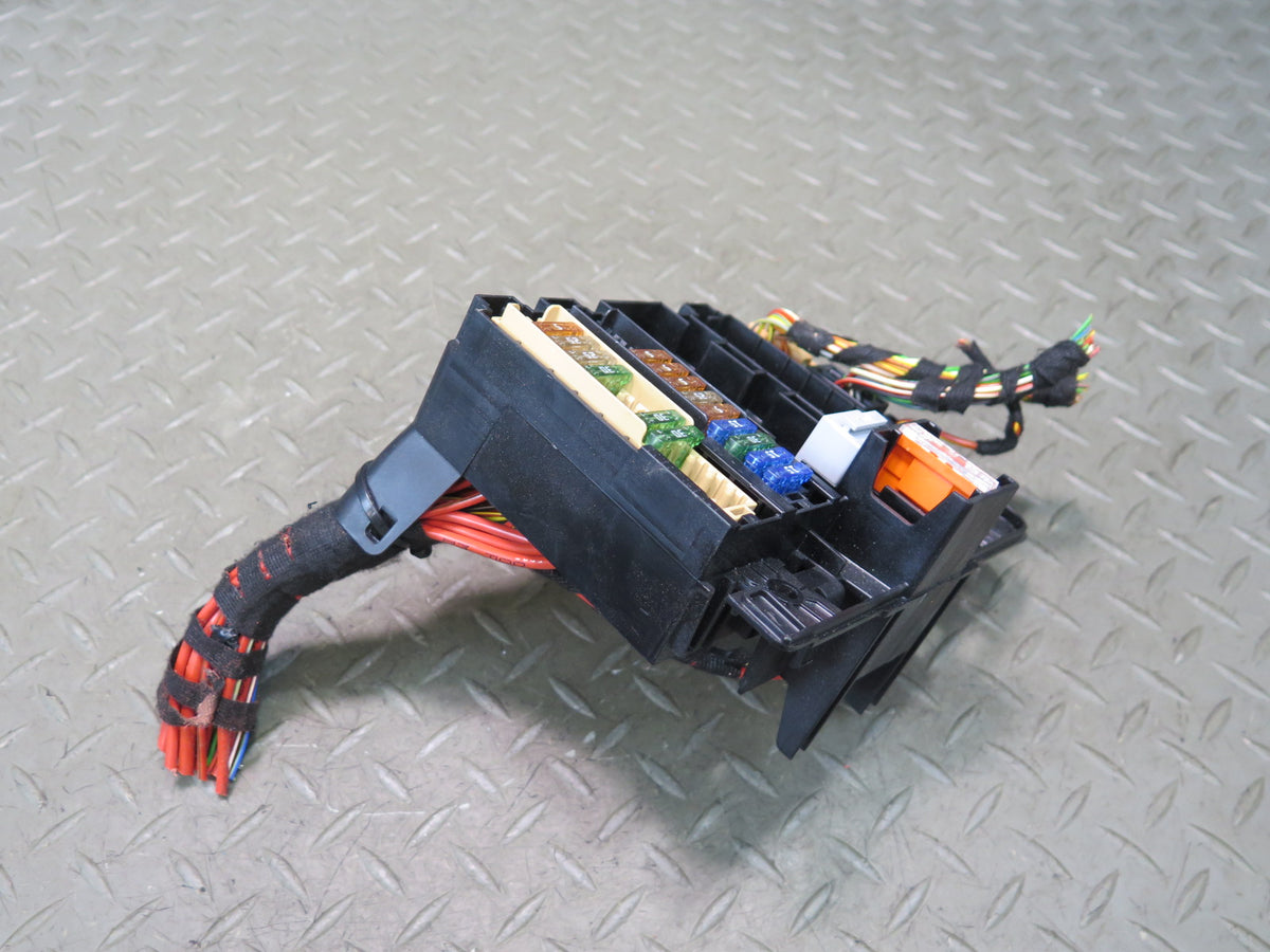 2010-2016 Porsche Panamera 970 Under Dash Cabin Fuse Relay Box Module