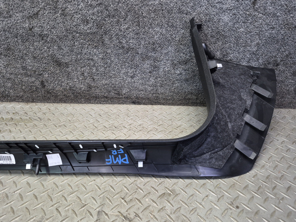 2015-2018 Porsche Macan Turbo Front Left & Right Door Scuff Sill Trim Panel Set