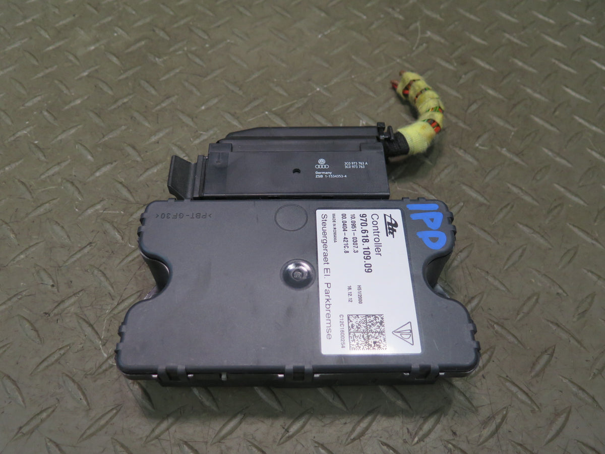 2010-2016 Porsche Panamera 970 Electric Parking Brake Control Module Unit