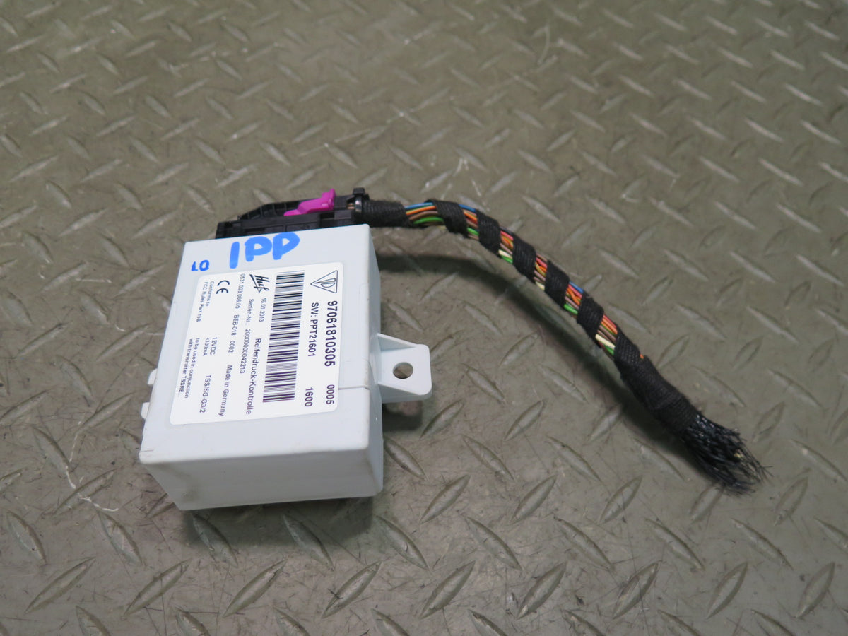 2010-2013 Porsche Panamera 970 TPMS Tire Pressure Monitor Control Module Unit