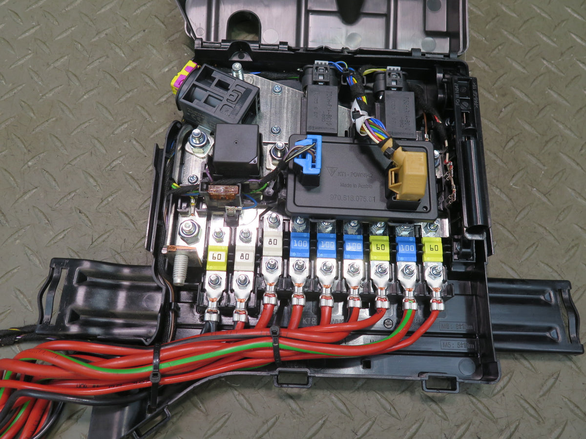2010-2016 Porsche Panamera 970 Power Distribution Junction Fuse Relay Box