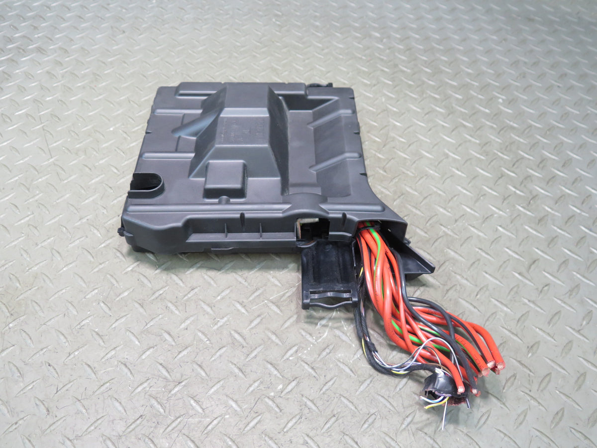2010-2016 Porsche Panamera 970 Power Distribution Junction Fuse Relay Box