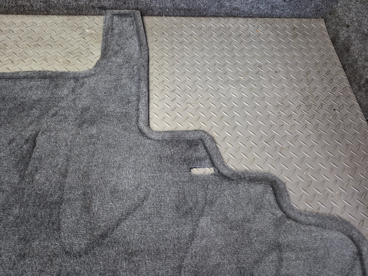 01-06 Lexus UCF30L LS430 Rear Trunk Carpet Floor MAT Cover Black OEM