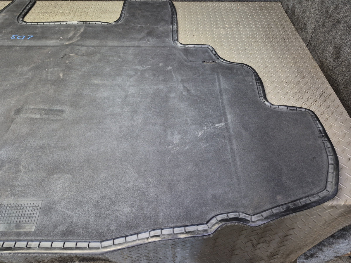 01-06 Lexus UCF30L LS430 Rear Trunk Carpet Floor MAT Cover Black OEM