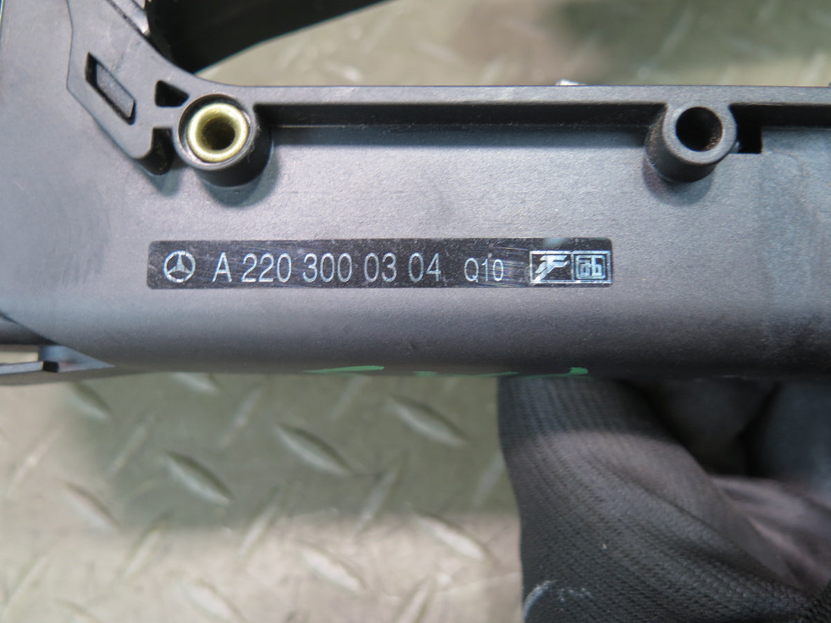 07-13 Mercedes W221 S-class Gas Acceleration Pedal 2203000304 OEM