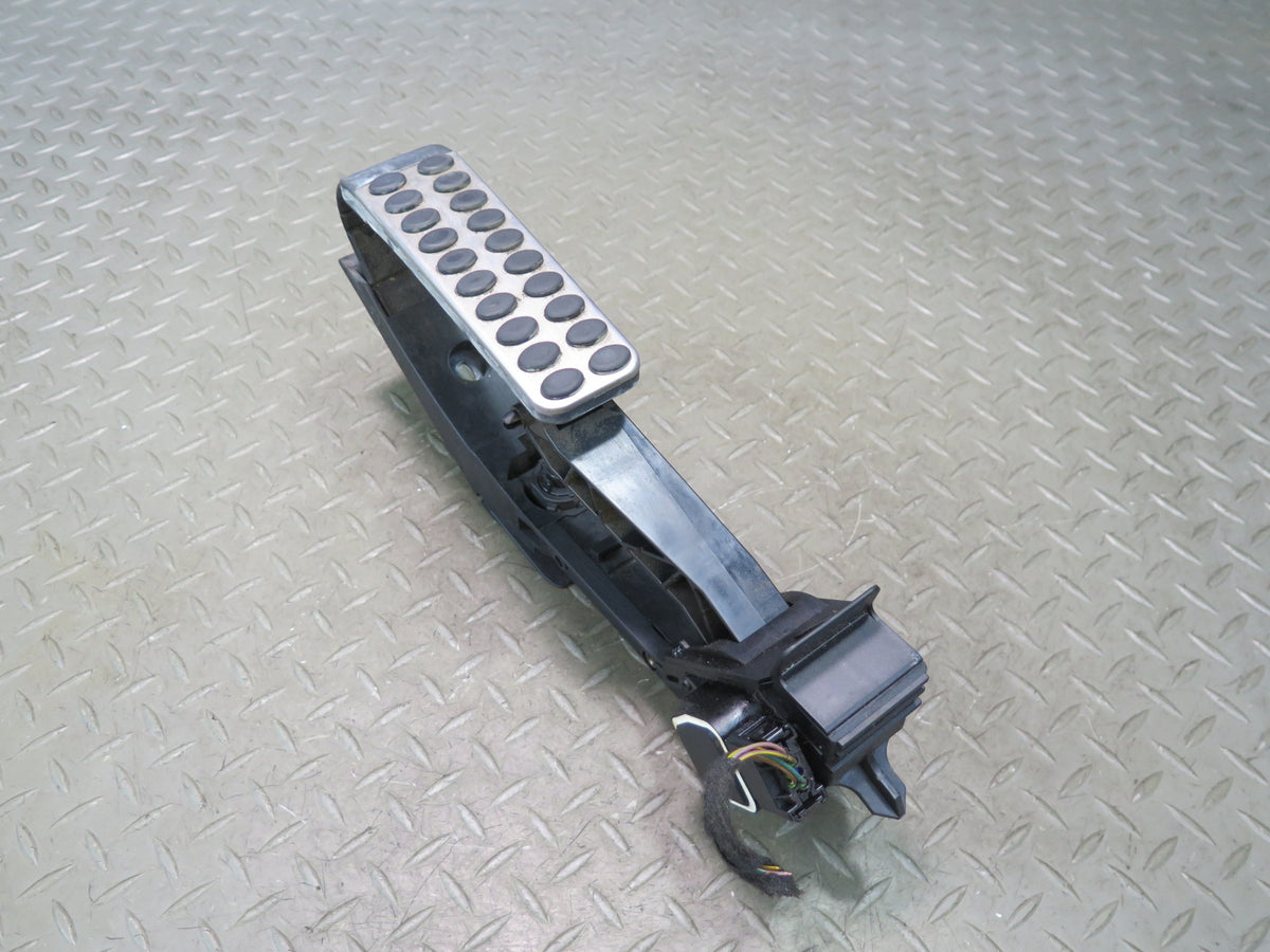 07-13 Mercedes W221 S-class Gas Acceleration Pedal 2203000304 OEM