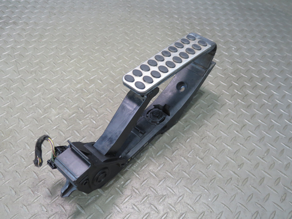 07-13 Mercedes W221 S-class Gas Acceleration Pedal 2203000304 OEM