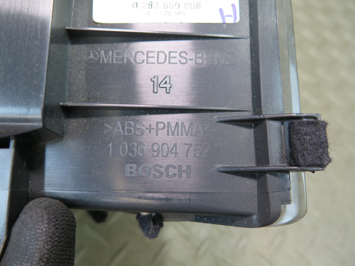 07-09 Mercedes W221 S-class Dash GPS Information Display Screen 2218704589 OEM