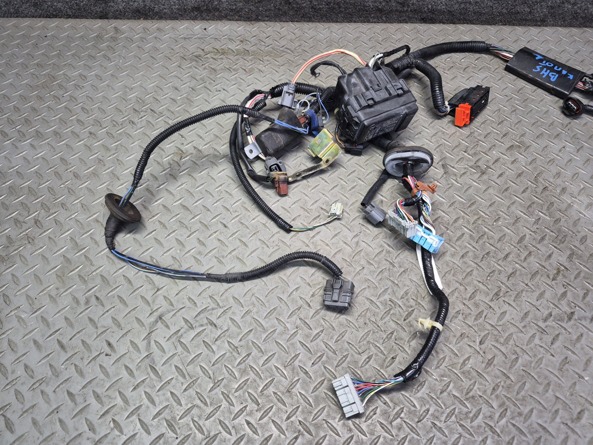 00-03 Honda S2000 M/T Engine Bay Wire Wiring Harness 32120-S2A-A012 OEM