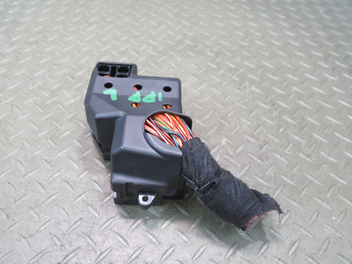 2010-2016 Porsche Panamera 970 Left Cabin Fuse Relay Box Module 7L0941828B