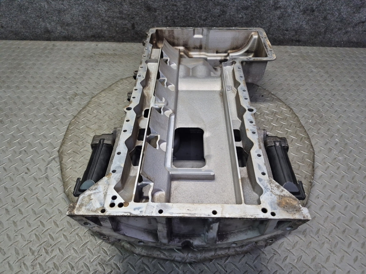 2006-2010 BMW E63 E64 M6 S85 Engine Motor Lower Oil Pan w Oil Pumps