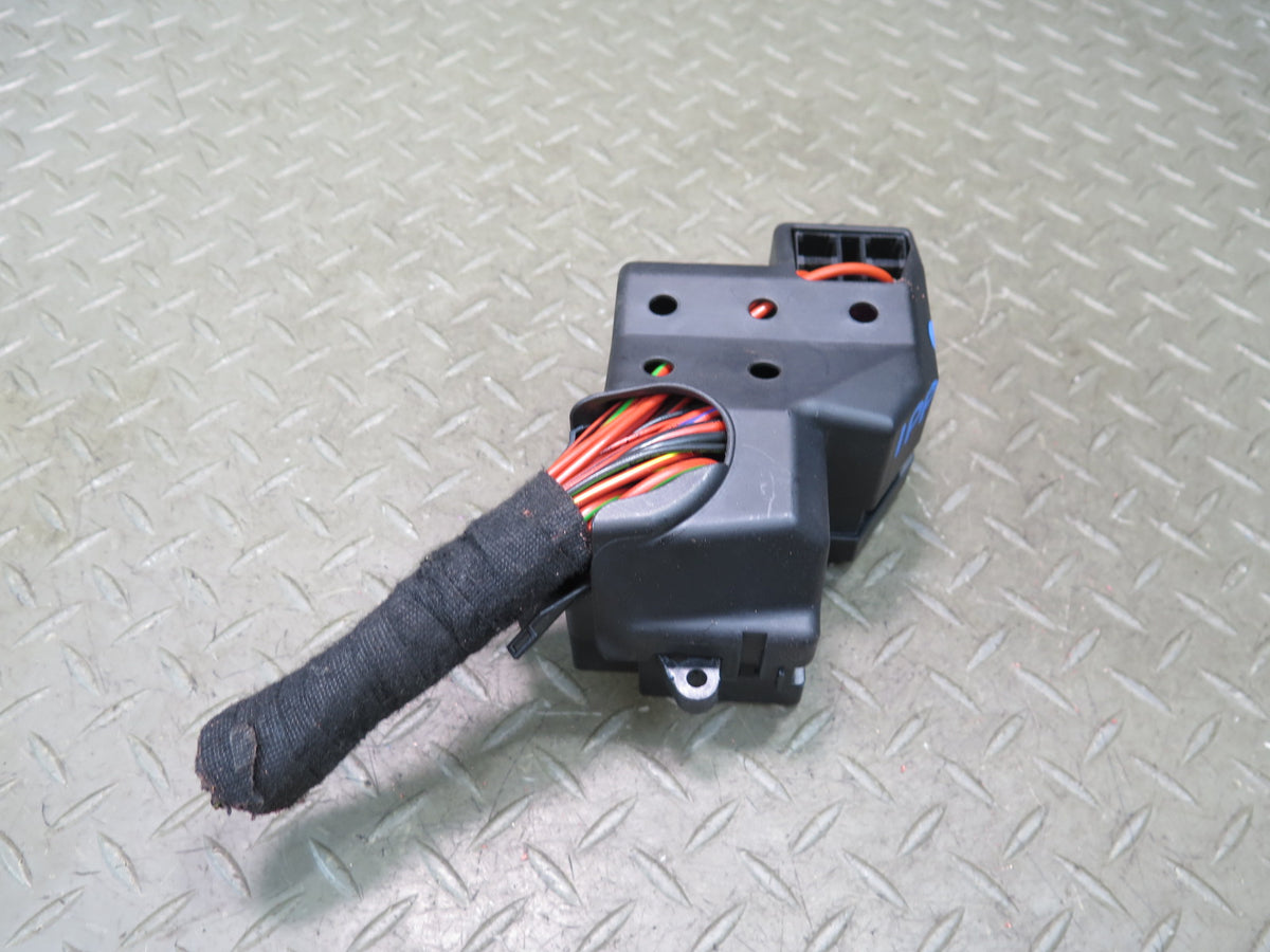 2010-2016 Porsche Panamera 970 Right Cabin Fuse Relay Box Module 7L0941828A