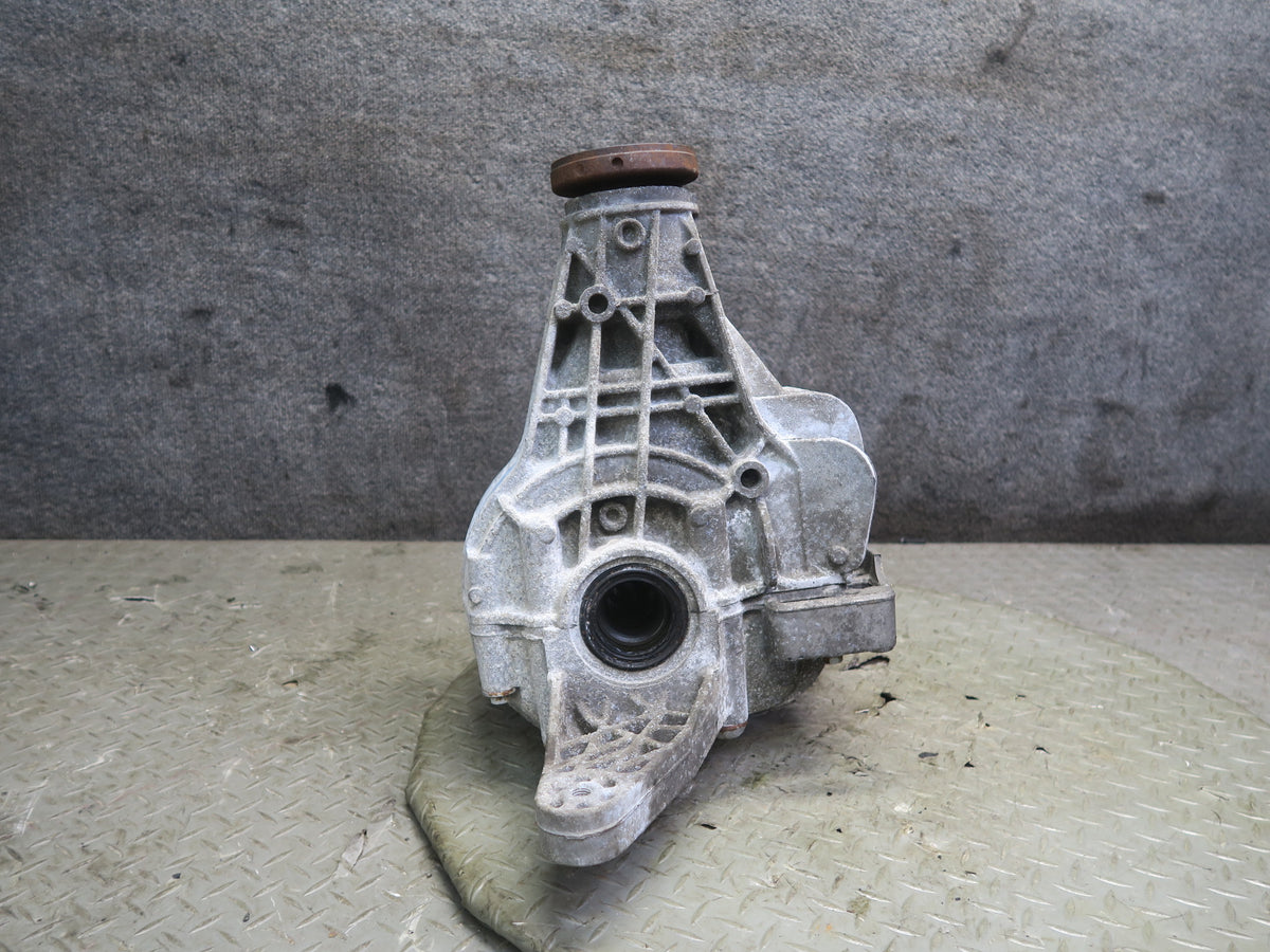 2015-2016 Porsche Macan Turbo 3.6L AWD Rear Axle Differential Carrier 71K Miles