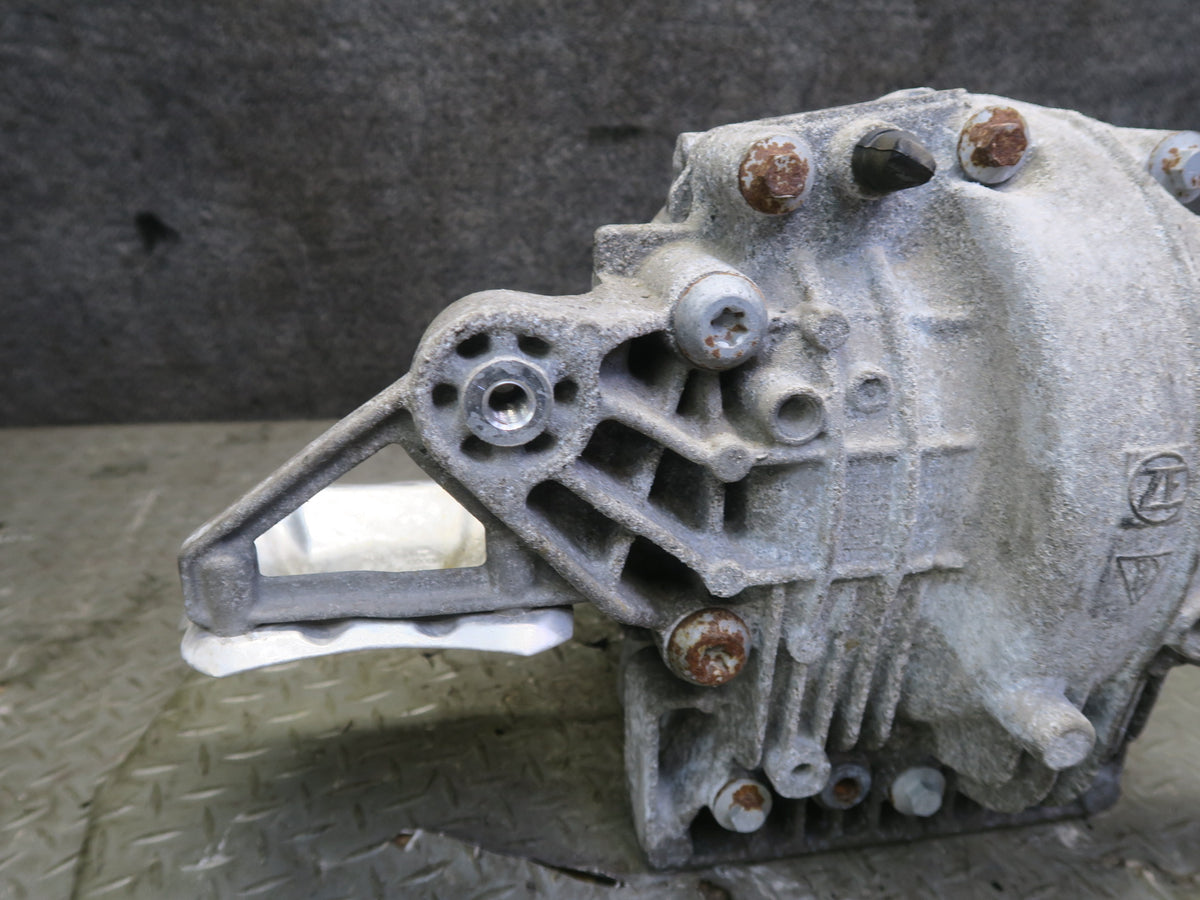 2015-2016 Porsche Macan Turbo 3.6L AWD Rear Axle Differential Carrier 71K Miles