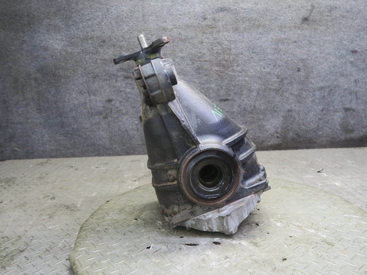 04-06 Lexus UCF30L LS430 RWD Rear Differential Carrier 3.769 Ratio 120K Mile OEM
