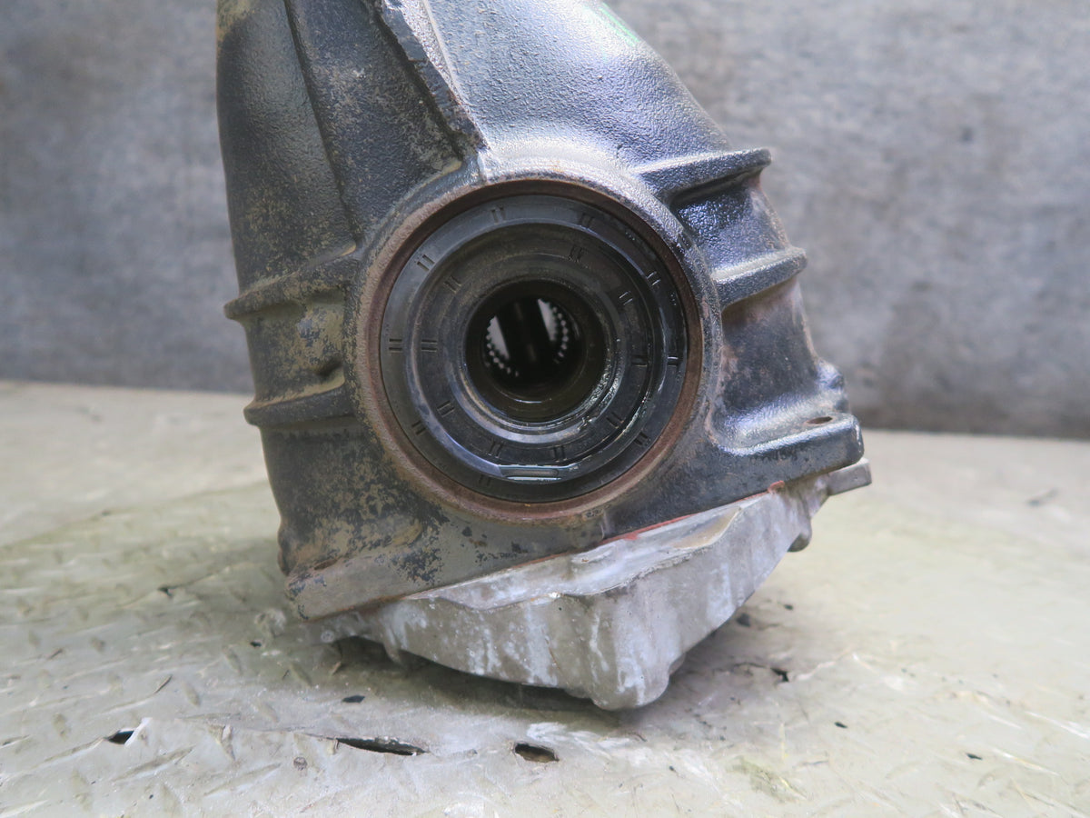 04-06 Lexus UCF30L LS430 RWD Rear Differential Carrier 3.769 Ratio 120K Mile OEM