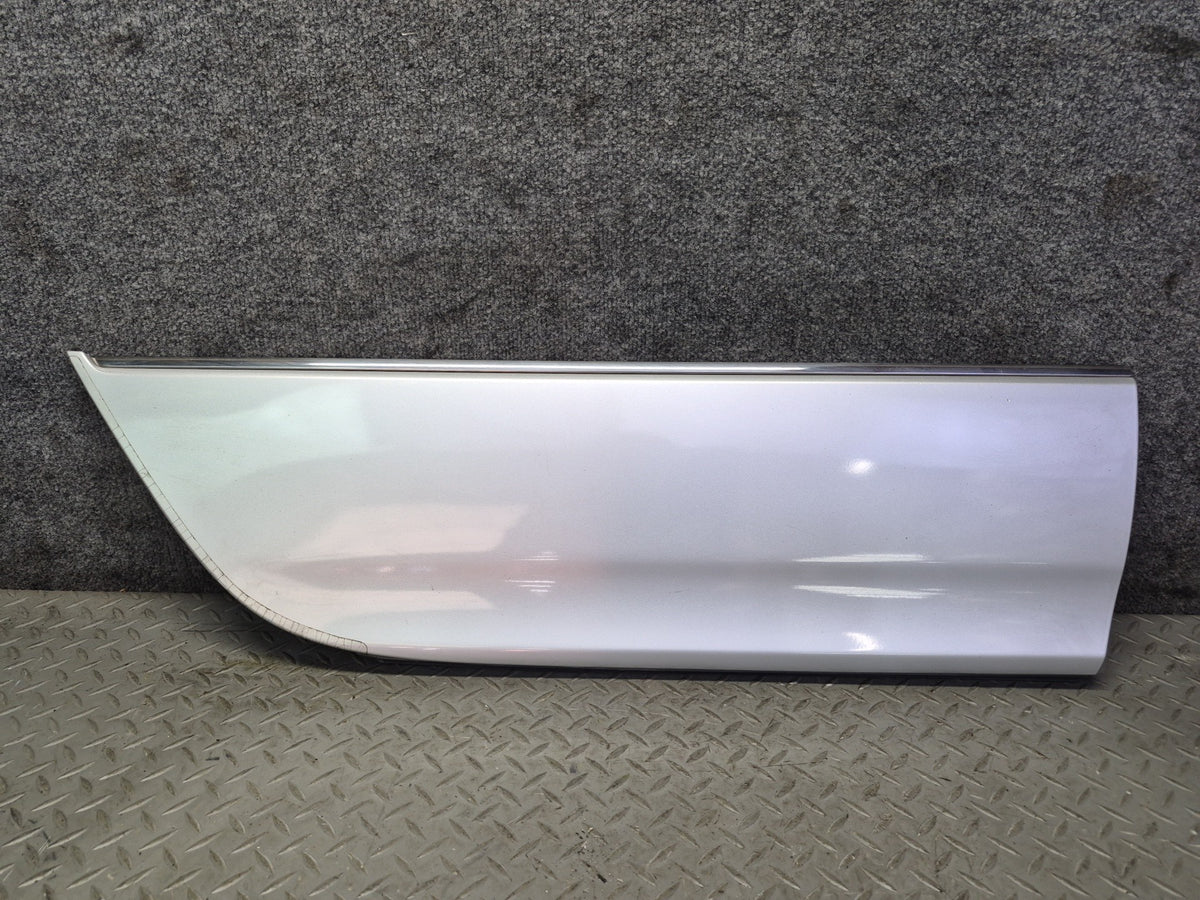 04-06 Lexus UCF30L LS430 Right Fender Door Lower Exterior Molding Trim Set OEM