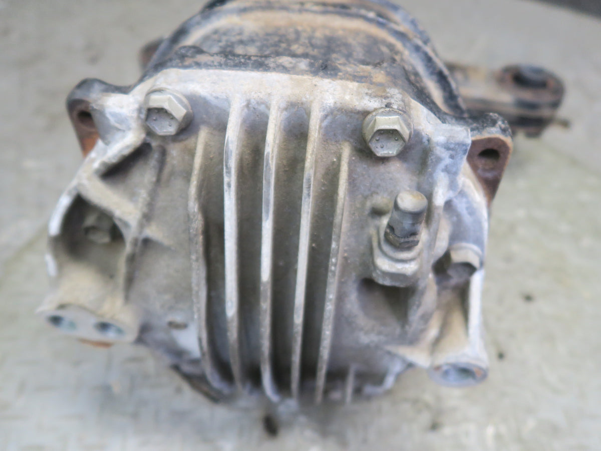 04-06 Lexus UCF30L LS430 RWD Rear Differential Carrier 3.769 Ratio 120K Mile OEM